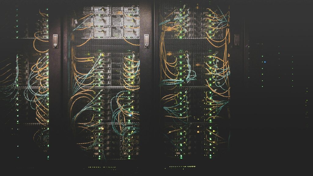 Data centre network cabling