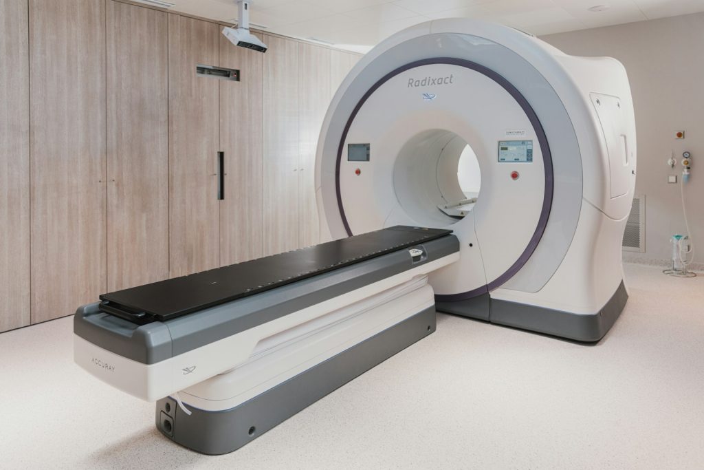 Medical imaging equipment